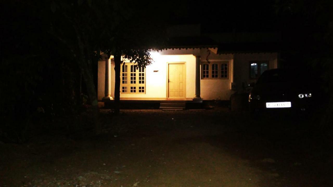 Bed and Breakfast Leeland Munnar Exterior foto